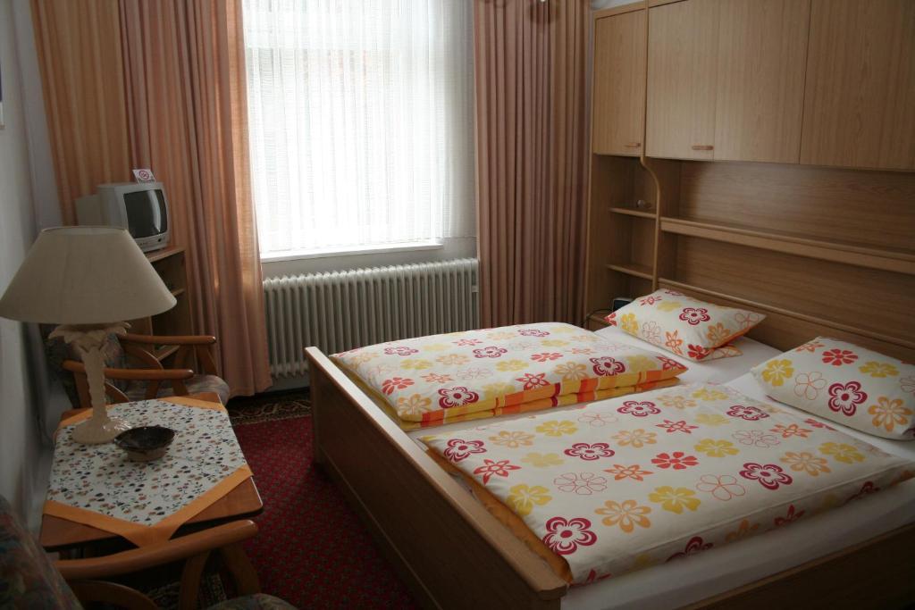 Hotel Fernblick Бад-Гарцбург Номер фото